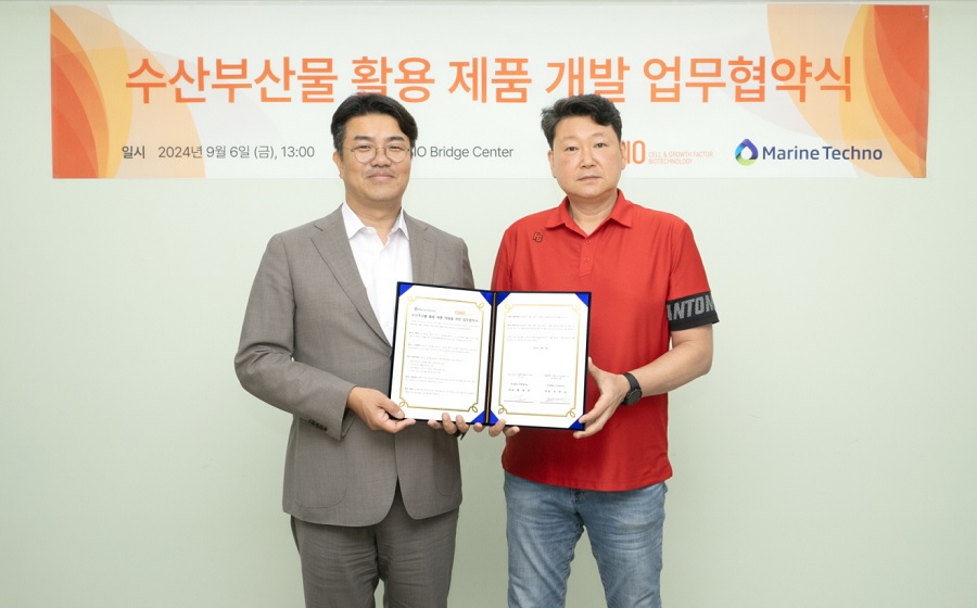 (왼쪽부터)유현승 시지바이오 대표와 황재호 마린테크노 대표